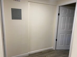 614 Valley Ave in Yonkers, NY - Building Photo - Building Photo