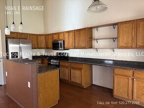 9065 E Rainsage St in Tucson, AZ - Building Photo - Building Photo