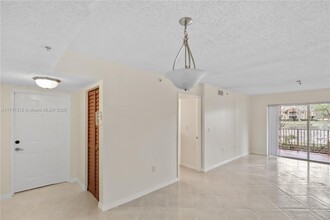 3844 Lyons Rd in Coconut Creek, FL - Building Photo - Building Photo