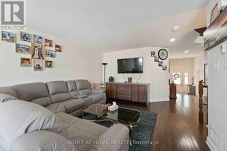 173 Garrity Crescent in Ottawa, ON - Building Photo - Building Photo