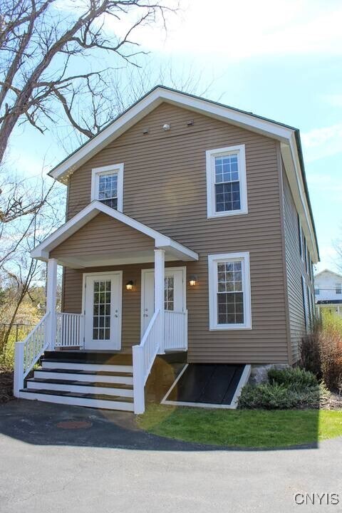 859 Crow Hill Rd in Skaneateles, NY - Building Photo