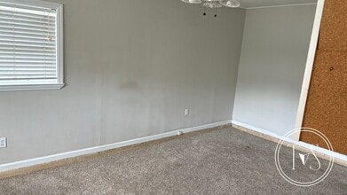632 Fleming Rd in Hinesville, GA - Building Photo - Building Photo