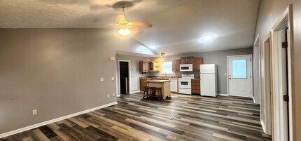 1017 Baldwin View Dr in New Market, TN - Building Photo - Building Photo