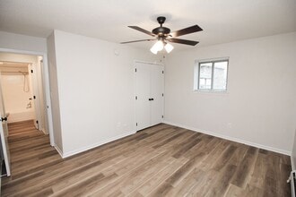308 S Lewis Ave in Sioux Falls, SD - Building Photo - Building Photo