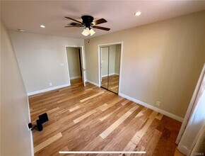 6656 Greenbush Ave in Los Angeles, CA - Building Photo - Building Photo