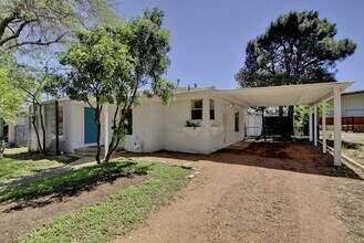 935 E 53rd St in Austin, TX - Building Photo - Building Photo