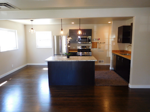 1399 Scranton St in Aurora, CO - Building Photo - Building Photo