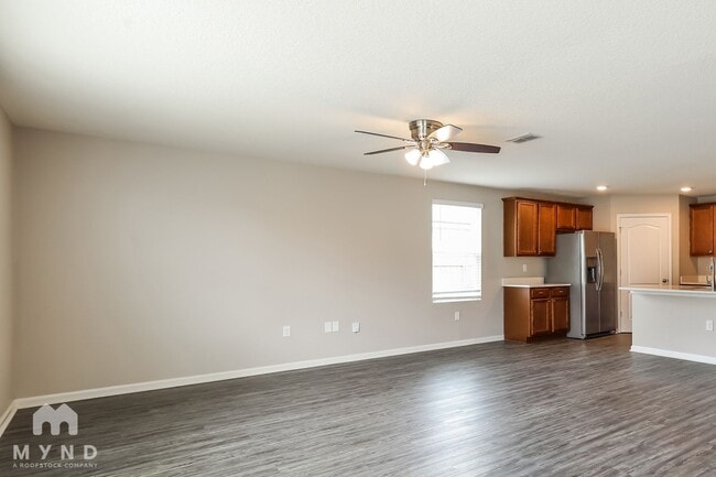 2195 Pebble Point Dr in Green Cove Springs, FL - Building Photo - Building Photo