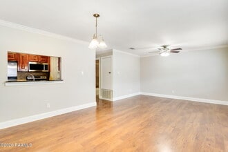 112 Hillside Dr in Lafayette, LA - Building Photo - Building Photo