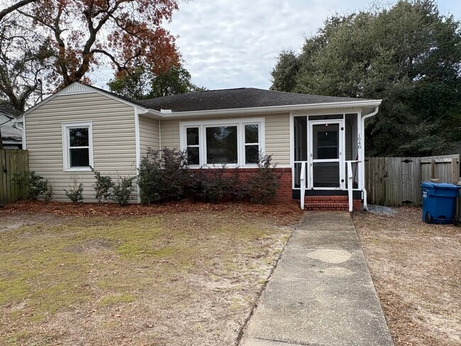 property at 1948 Monroe St