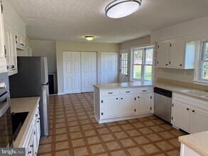 10421 Tidewater Trail in Fredericksburg, VA - Building Photo - Building Photo