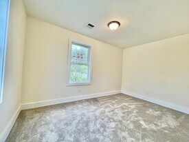 13 Dalby St, Unit C in Newton, MA - Building Photo