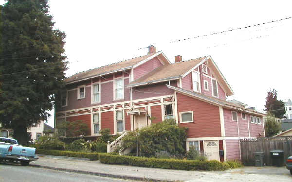 100 Prospect St in Petaluma, CA - Building Photo - Building Photo