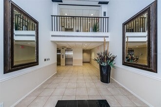 8 Belleview Blvd in Belleair, FL - Building Photo - Building Photo