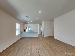 1911 Ballesteros St in Crosby, TX - Building Photo - Building Photo