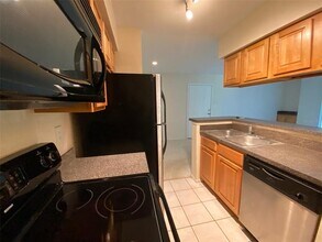 9100 Dr M.L.K. Jr St N in St. Petersburg, FL - Building Photo - Building Photo