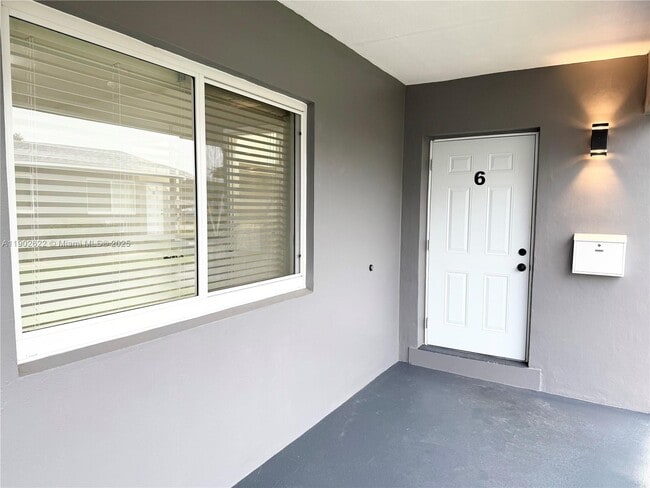 property at 2213 Madison St