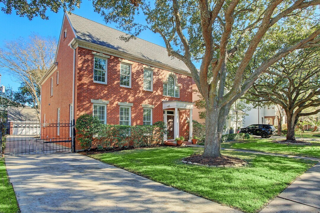 6639 Rutgers Ave in Houston, TX - Building Photo