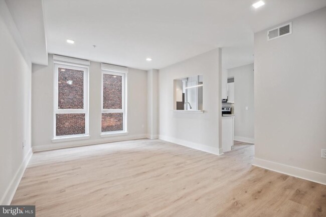 property at 1805 N Howard St