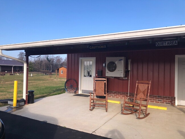 property at 664 Nahunta Rd