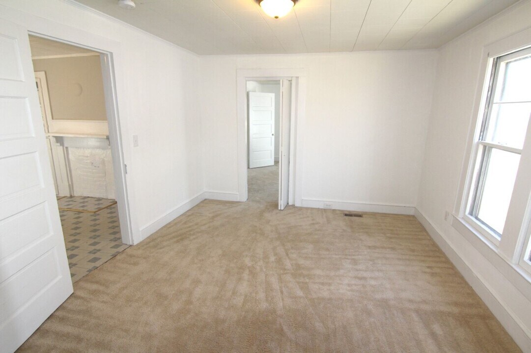 512 W 8th St in Kannapolis, NC - Building Photo