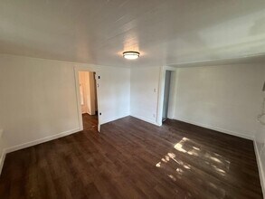 502 W Drew St in Kirbyville, TX - Building Photo - Building Photo