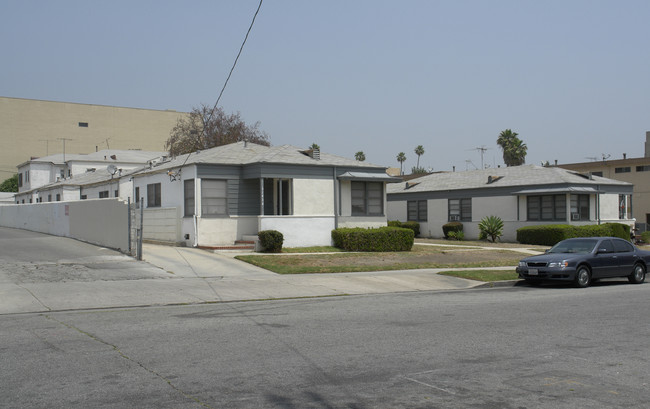 5135 De Longpre Ave in Los Angeles, CA - Building Photo - Building Photo