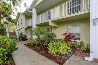 28281 Pine Haven Way in Bonita Springs, FL - Building Photo - Building Photo