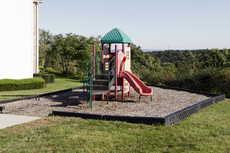 Waterford at Summit View in Hummelstown, PA - Building Photo - Building Photo