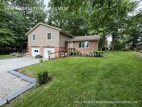 1208 Carnwise St SW in Canton, OH - Building Photo - Building Photo