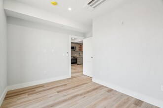 3748 Lancaster Ave, Unit 208 in Philadelphia, PA - Building Photo - Building Photo