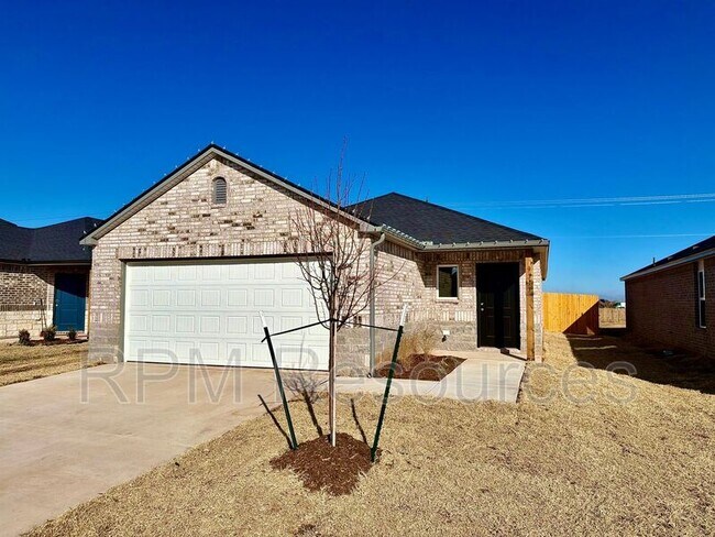 9313 NW 129th St in Yukon, OK - Building Photo - Building Photo