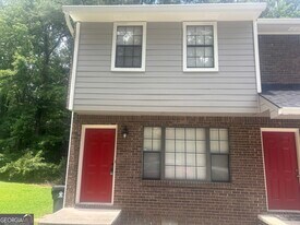 140 Meadowbrook Ct in Fayetteville, GA - Building Photo