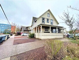 120 NW 23rd St in Corvallis, OR - Building Photo