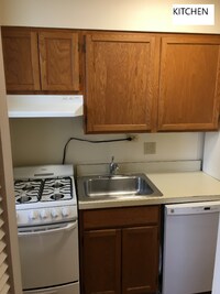 933 St Paul St photo'