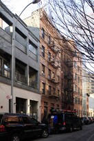 44 Downing St in New York, NY - Building Photo