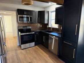 3746 N Garfield Ave in Kansas City, MO - Building Photo - Building Photo