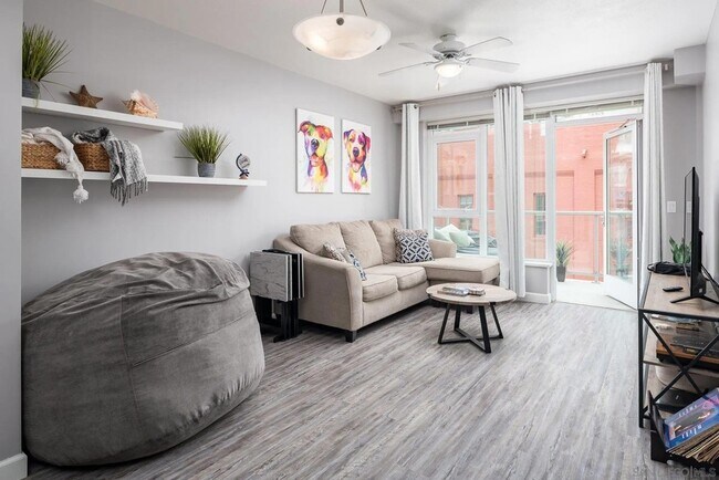 1431 Pacific Hwy, Unit 712 in San Diego, CA - Building Photo - Building Photo