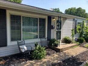 6915 Foxcroft Dr in St. Louis, MO - Foto de edificio - Building Photo