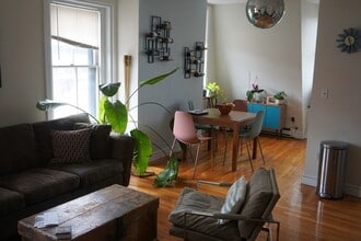 55 E Springfield St, Unit 3 in Boston, MA - Foto de edificio - Building Photo