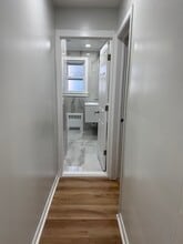 93 Clunie Ave, Unit 2 in Yonkers, NY - Building Photo - Building Photo