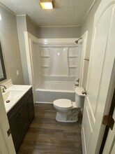 313 W High St in Manchester, TN - Building Photo - Building Photo