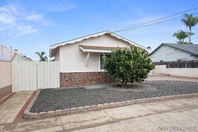 4148 Cole Way in San Diego, CA - Building Photo - Building Photo