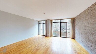226 M St SW in Washington, DC - Building Photo - Building Photo
