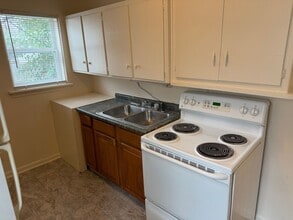 2414 Wilson Ave in Charlotte, NC - Building Photo - Building Photo