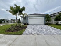 4572 Nautilus Cir in Wabasso, FL - Foto de edificio - Building Photo