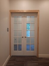 247 Main St, Unit LUXURY APT D in Clarion, PA - Foto de edificio - Building Photo