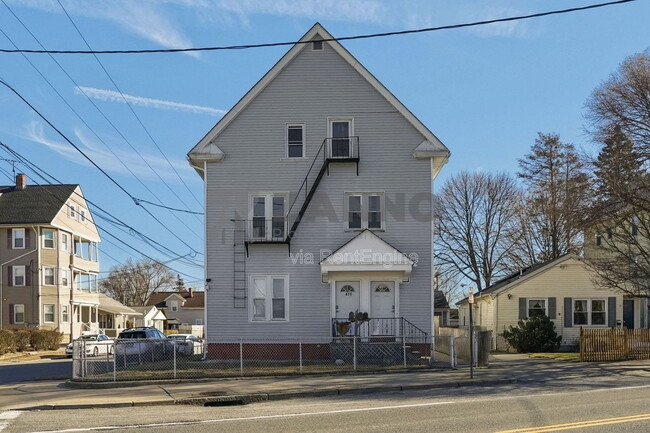 property at 471 Smithfield Ave