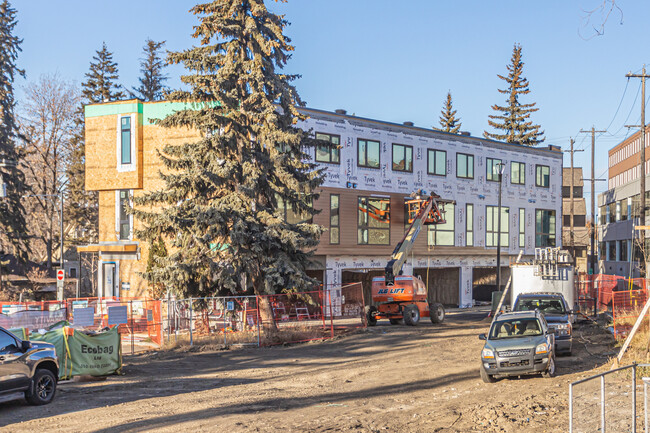 Ascension Block in Edmonton, AB - Building Photo - Building Photo