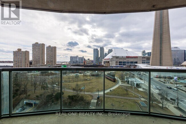 property at 51 Lower Simcoe St